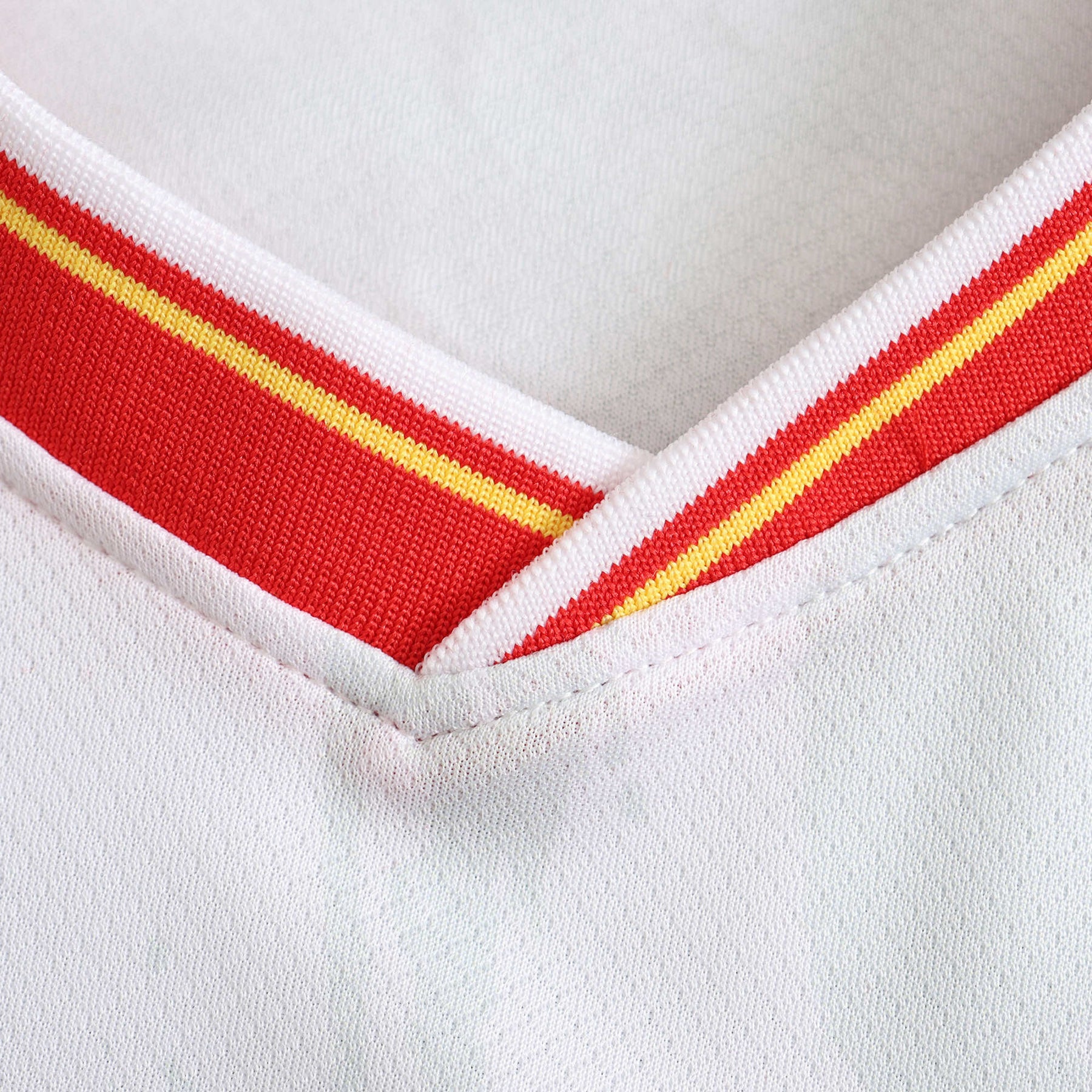 Camisa Liverpool Away II 24/25 - Torcedor Masculina Branca e Vermelha