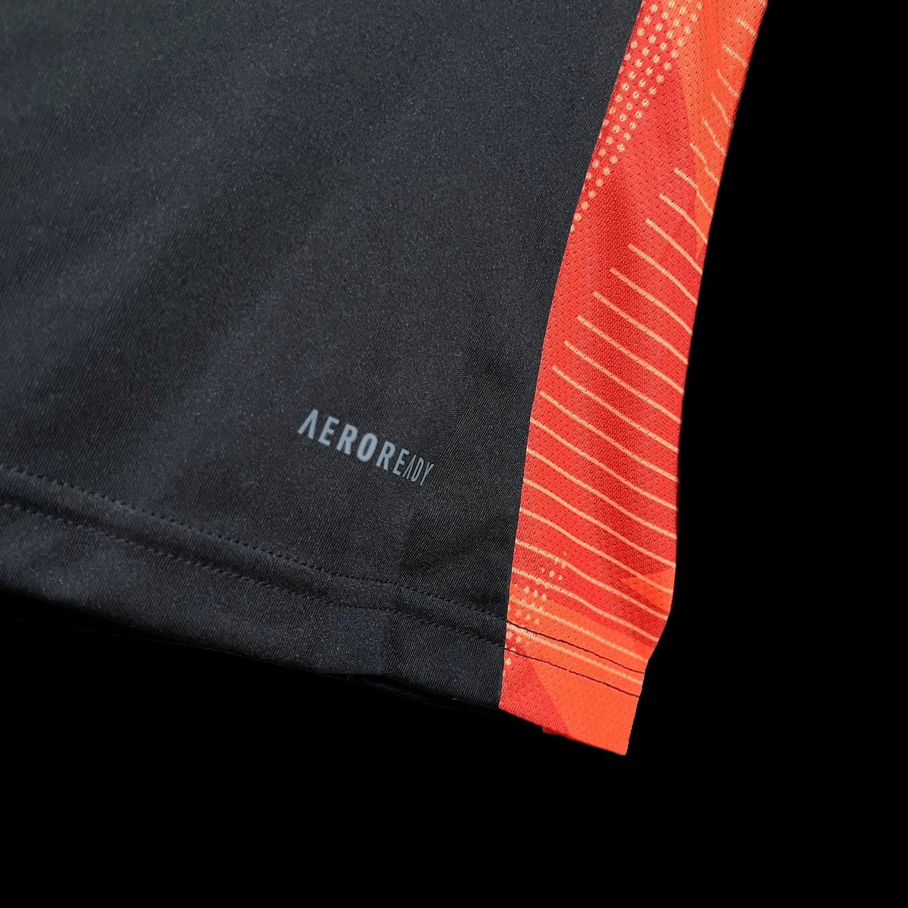 "Camisa Atlético Mineiro Treino 25/26 - Torcedor Masculina Preta + Patrocínios - Netmantos"