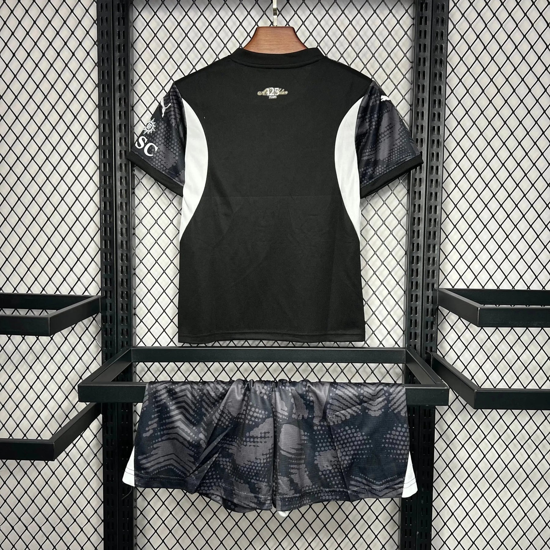 "Camisa AC Milan Goleiro 24/25 - Torcedor Infantil Preta - Netmantos"