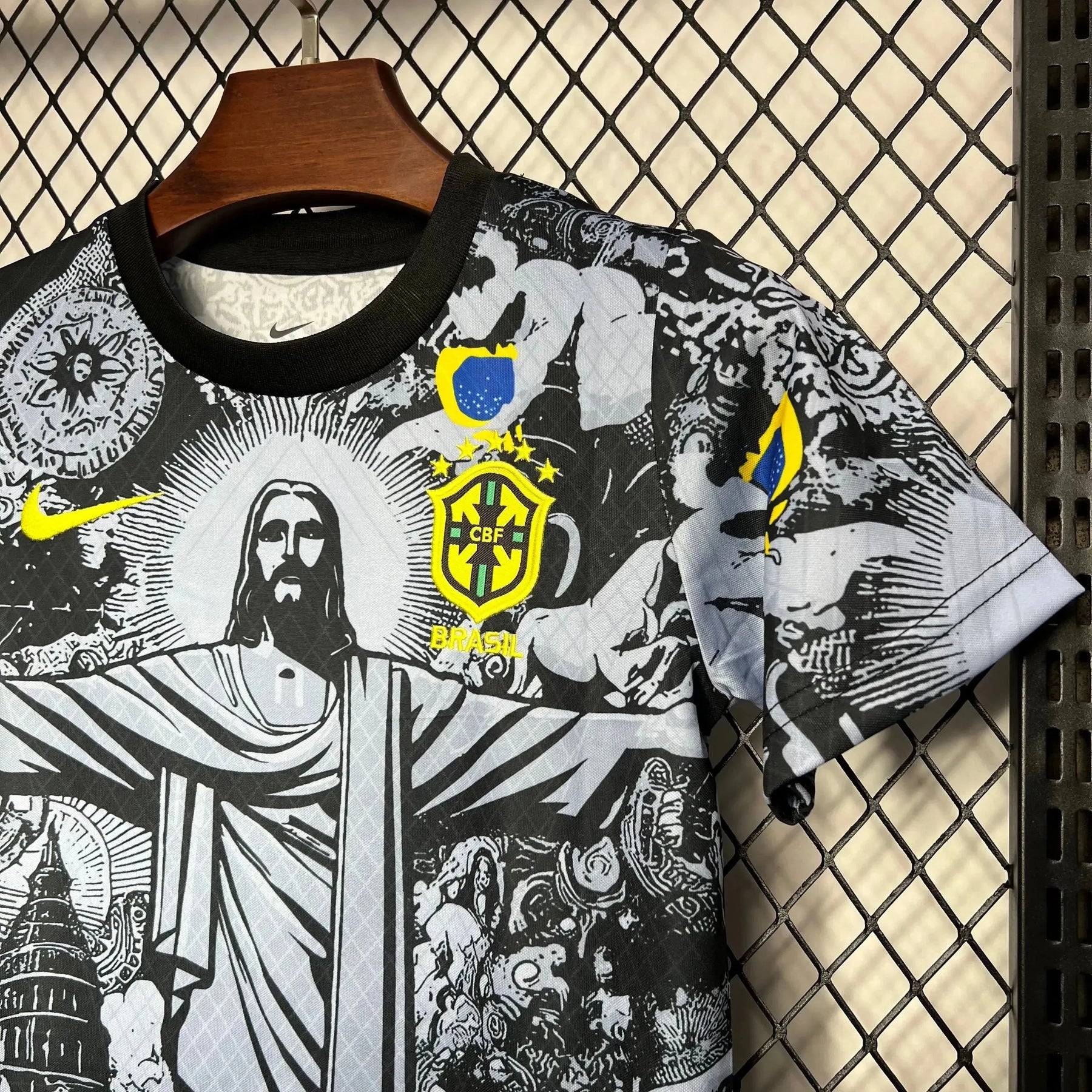 "Camisa Brasil Edição Especial Cristo Redentor 24/25 - Torcedor Infantil Cinza - Netmantos"