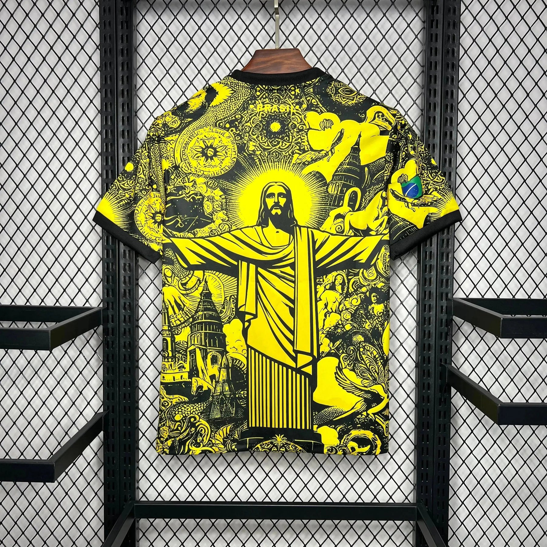 "Camisa Brasil Edição Especial Cristo Redentor - Torcedor Masculina Amarela - Netmantos"