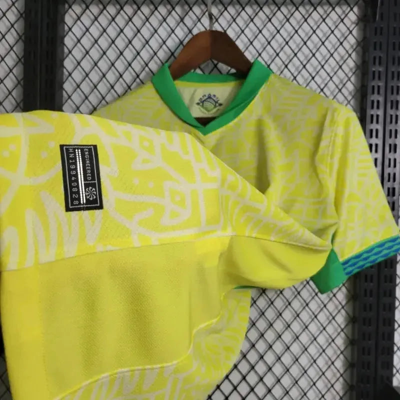 "Camisa Brasil Home 24/25 - Torcedor Masculina Amarela - Netmantos"