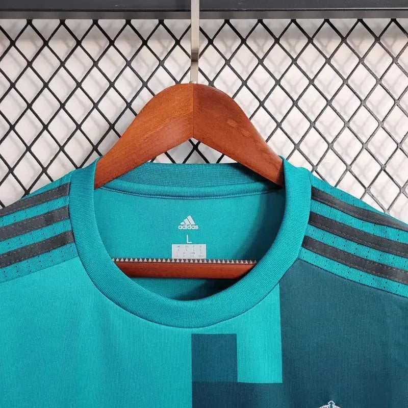 "Camisa Real Madrid Retrô 2017/18 - Torcedor Masculina Azul Manga Longa - Netmantos"