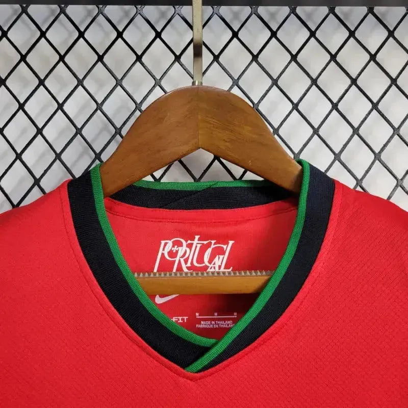 "Camisa Portugal Home 24/25 - Torcedor Feminina Vermelha - Netmantos"