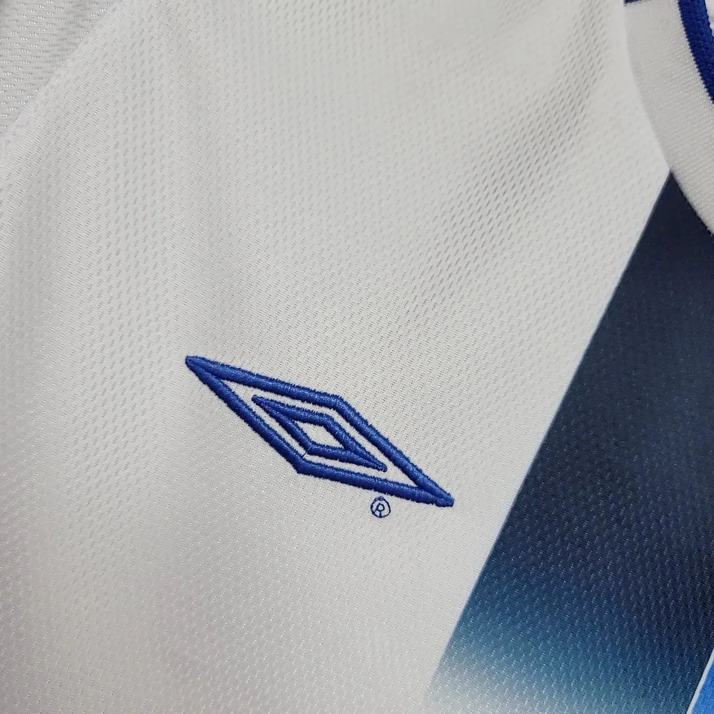 "Camisa Chelsea Retrô 2003/05 - Torcedor Masculina Branca - Netmantos"