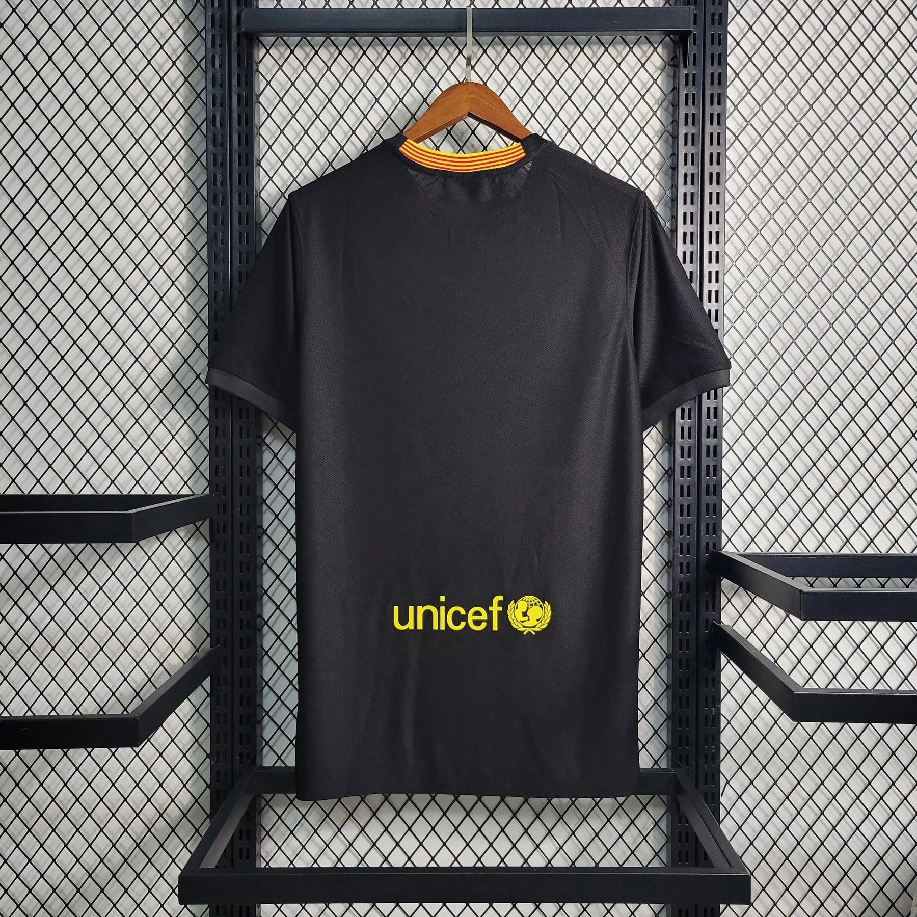 "Camisa Barcelona Retrô Away 13/14 - Torcedor Masculina Preta - Netmantos"