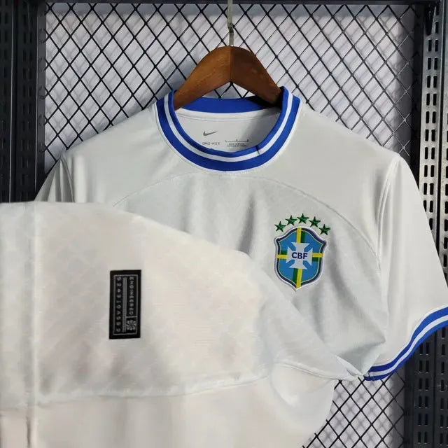 "Camisa Brasil Edição Comemorativa 22/23 - Torcedor Masculina Branca - Netmantos"