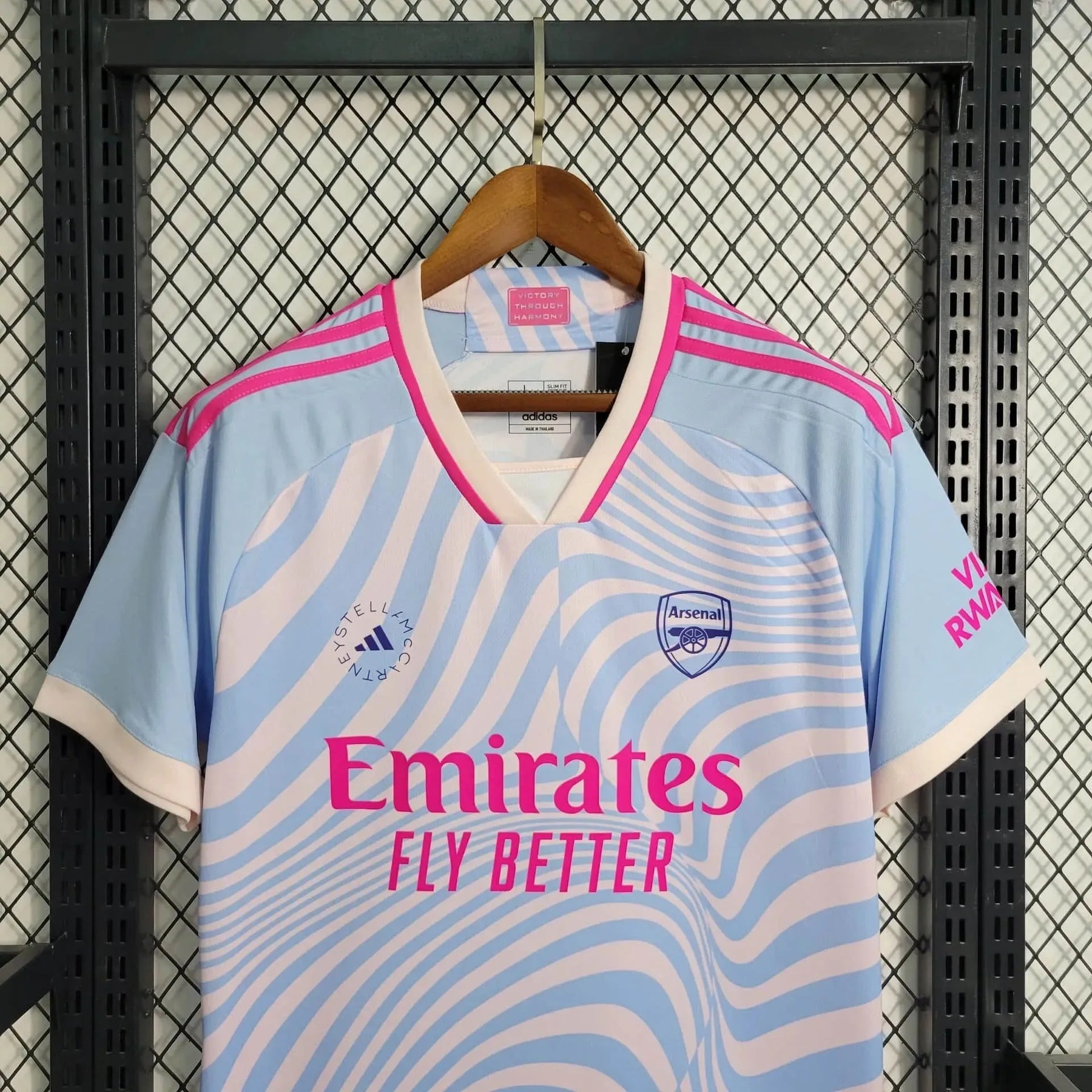 Camisa Arsenal Treino 23/24 - Torcedor Masculina Azul e Rosa - Netmantos