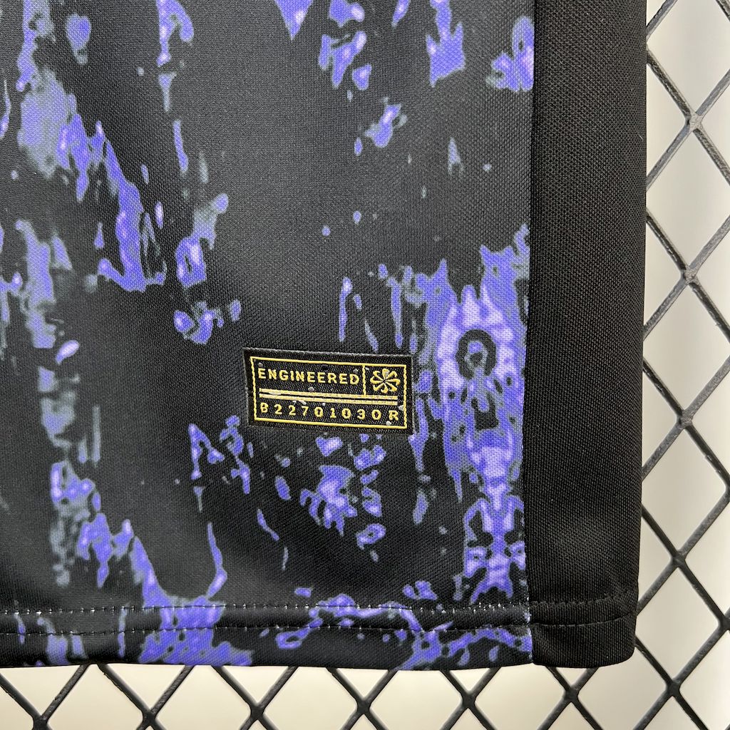 Camisa Barcelona Edição Especial 25/26 - Torcedor Masculina Preta e Roxa