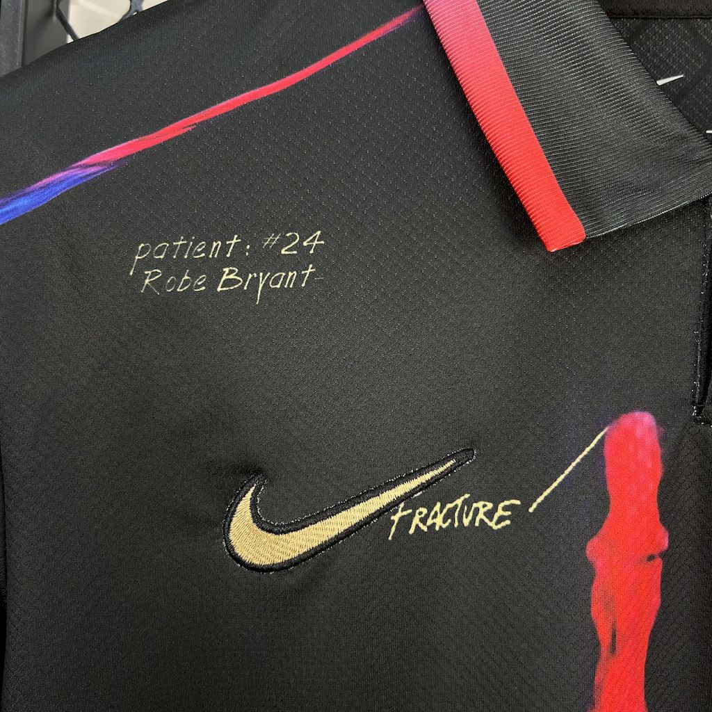 Camisa Barcelona Edição Especial Kobe Bryant 25/26 - Torcedor Masculina Preta