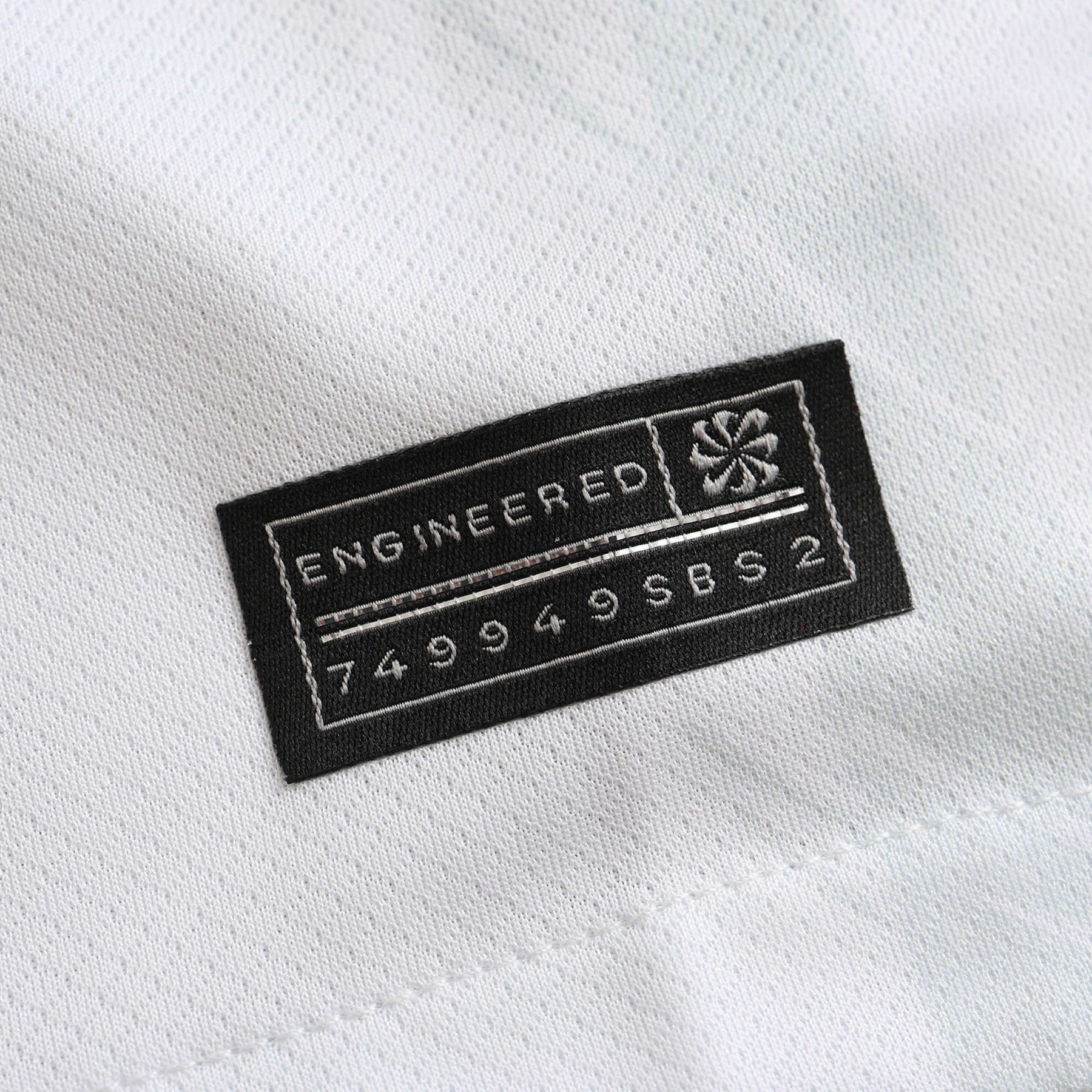 Camisa Liverpool Away II 24/25 - Torcedor Masculina Branca e Vermelha