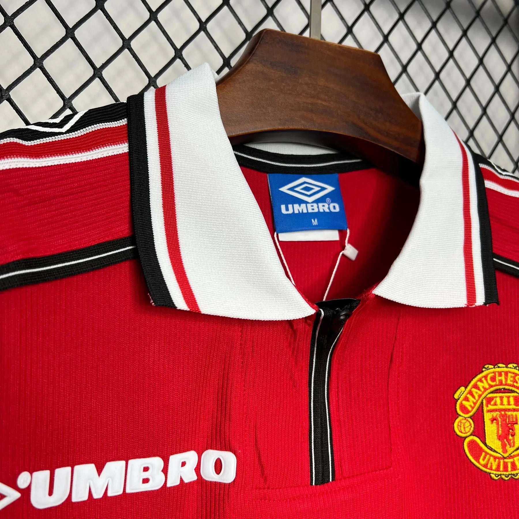 Camisa Manchester United Retrô Home 1998/99 - Torcedor Masculina Vermelha - Netmantos