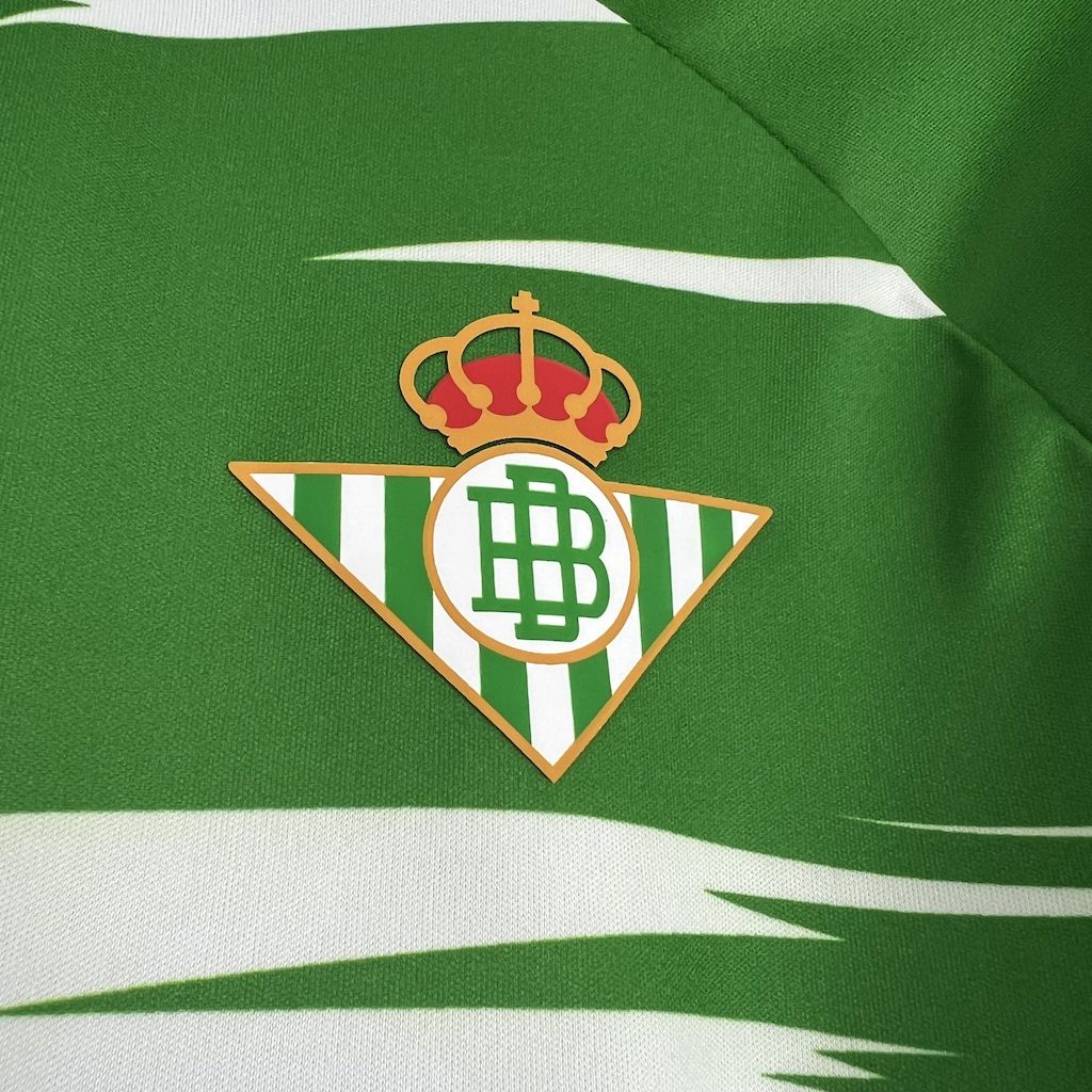 Camisa Real Betis Naruto 25/26 - Torcedor Masculina Branca e Verde - Netmantos