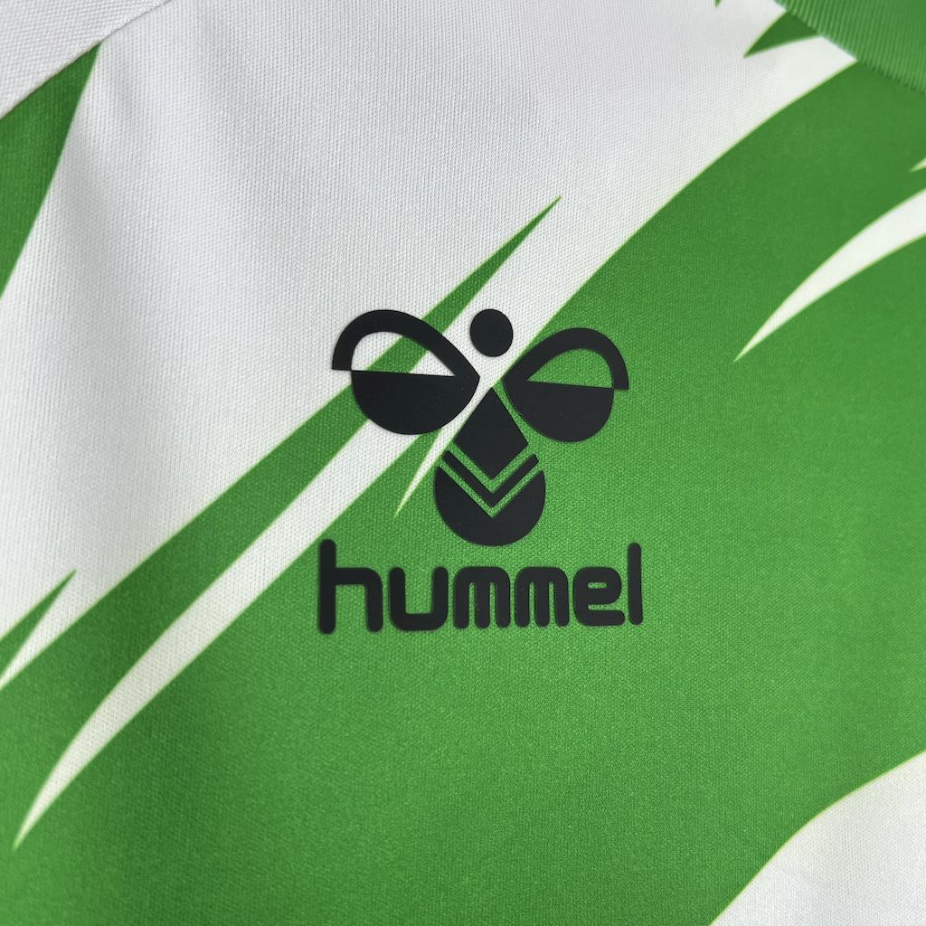 Camisa Real Betis Naruto 25/26 - Torcedor Masculina Branca e Verde - Netmantos