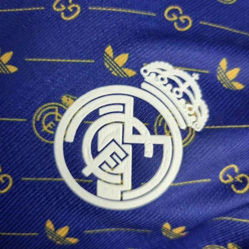 Camisa Real Madrid Edição Especial Gucci 24/25 - Jogador Masculina Roxa - Netmantos