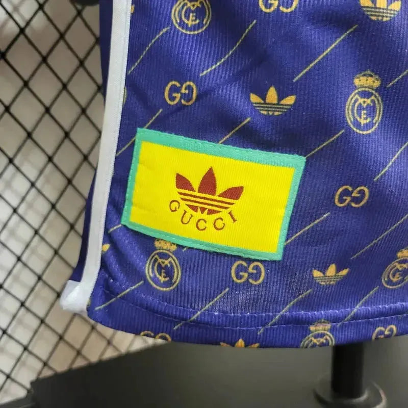 Camisa Real Madrid Edição Especial Gucci 24/25 - Jogador Masculina Roxa - Netmantos
