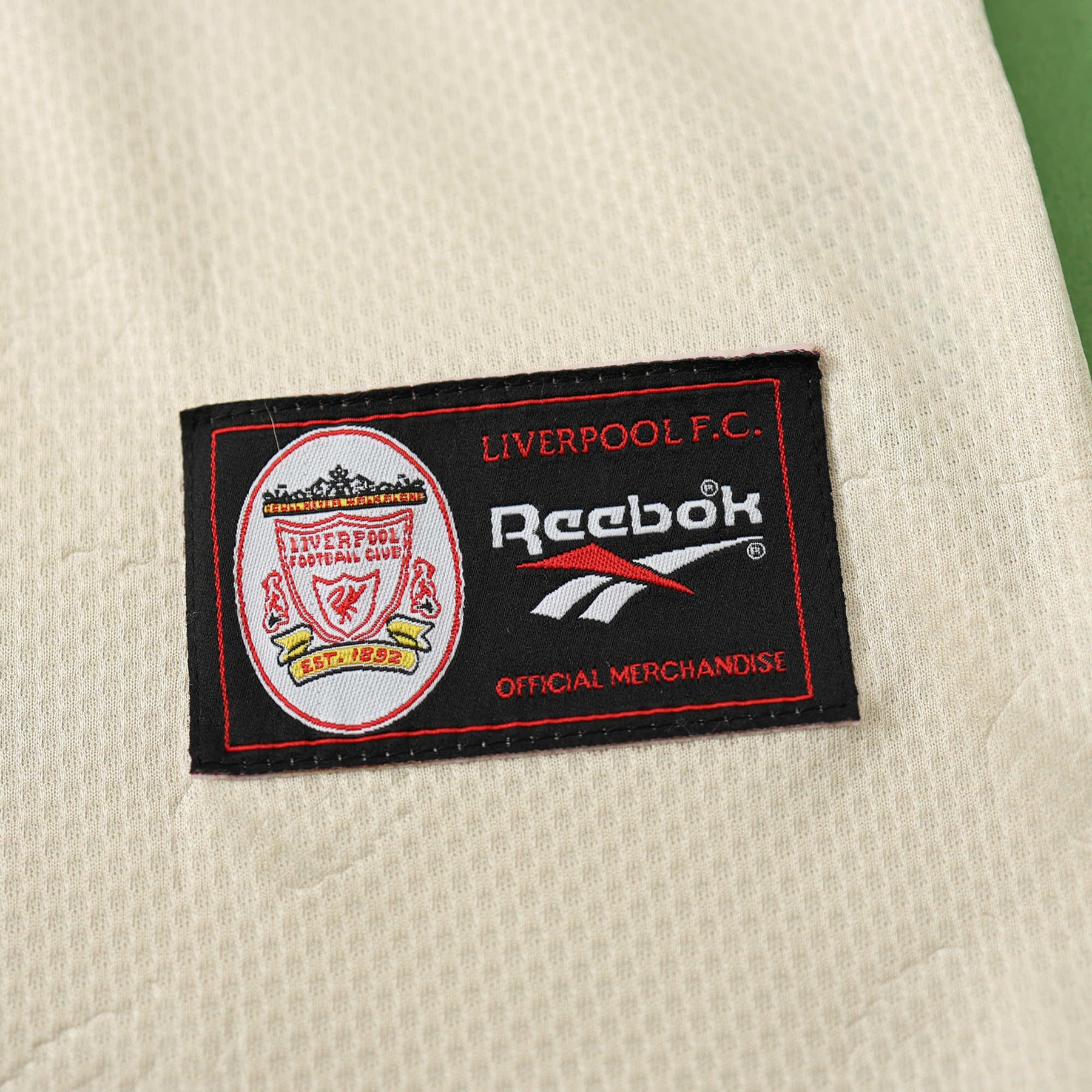 Camisa Liverpool Retrô Away 1996/97 - Torcedor Masculina Bege