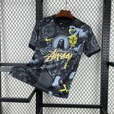 "Camisa Brasil x STUSSY Cristo Redentor - Torcedor Masculina Preta - Netmantos"