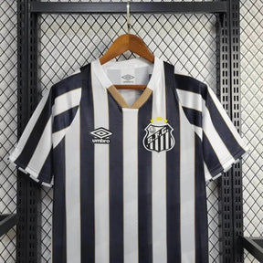 "Camisa Santista Away 24/25 - Torcedor Masculina Listrada + Patrocínios - Netmantos"