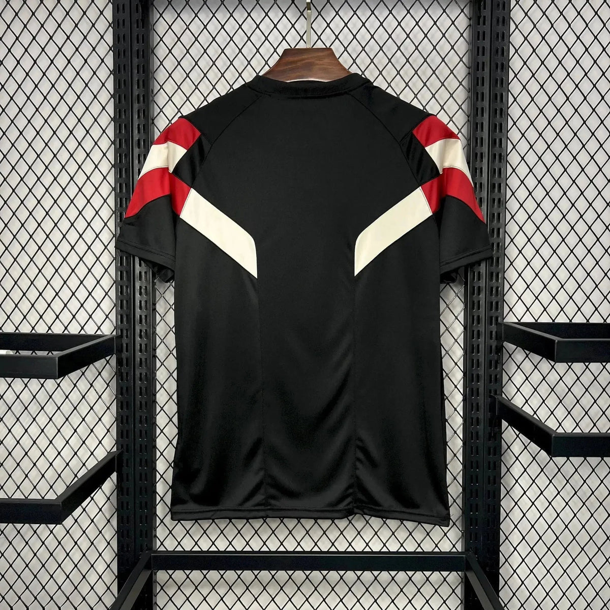 "Camisa Manchester United 24/25 - Torcedor Masculina Preta e Vermelha - Netmantos"