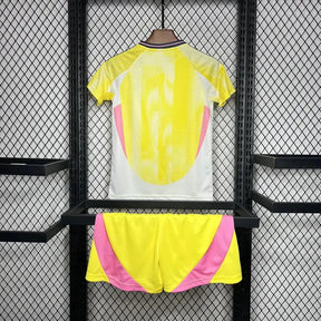"Camisa Juventus Away 24/25 - Torcedor Infantil Amarela - Netmantos"