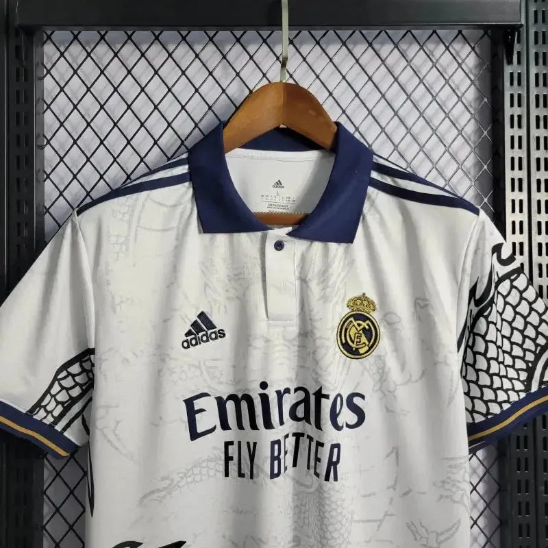 "Camisa Real Madrid Dragão Chinês 22/23 - Torcedor Masculina Branca - Netmantos"
