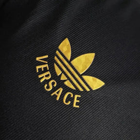 "Camisa Arsenal VERSACE 24/25 - Jogador Masculina Preta - Netmantos"