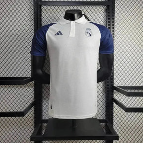 "Camisa Real Madrid Treino 24/25 - Jogador Masculina Branca e Azul - Netmantos"