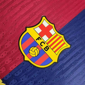 "Camisa Barcelona Home 24/25 - Jogador Masculina Azul e Vermelho - Netmantos"