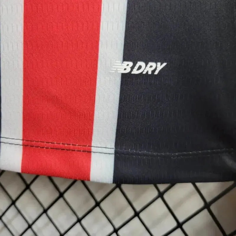 "Camisa São Paulo Away 24/25 - Torcedor Feminina Vermelha e Preta New Balance - Netmantos"