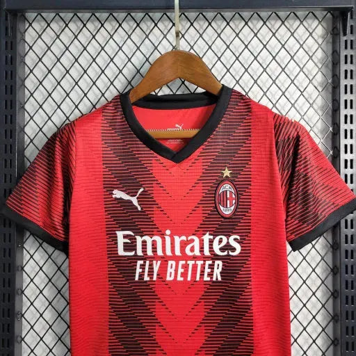 "Camisa AC Milan Home 23/24 - Torcedor Infantil Vermelha - Netmantos"