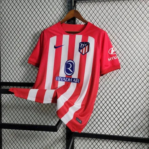 "Camisa Atlético de Madrid Home 23/24 - Torcedor Masculina Vermelha e Branca - Netmantos"
