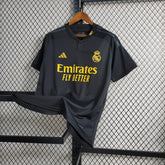 "Camisa Real Madrid Away II 23/24 - Torcedor Masculina Preta e Amarela - Netmantos"