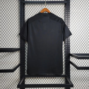 "Camisa Real Madrid Away II 23/24 - Torcedor Masculina Preta e Amarela - Netmantos"