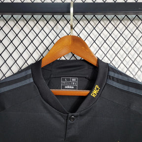 "Camisa Real Madrid Away II 23/24 - Torcedor Masculina Preta e Amarela - Netmantos"