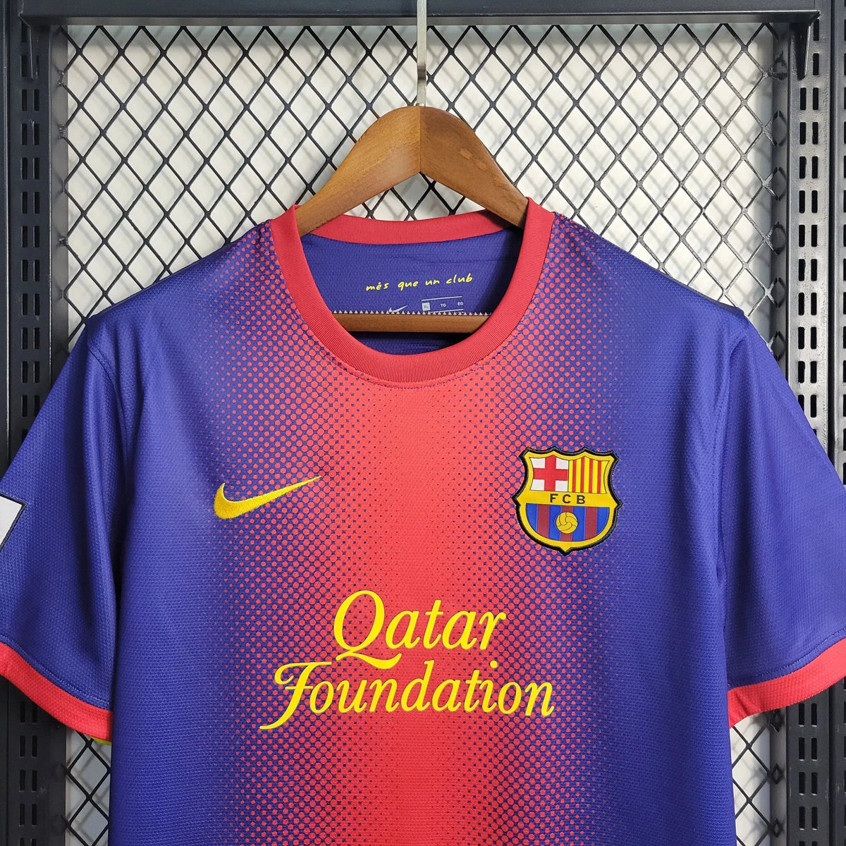 "Camisa Barcelona Retrô Home 12/13 - Torcedor Masculina - Netmantos"
