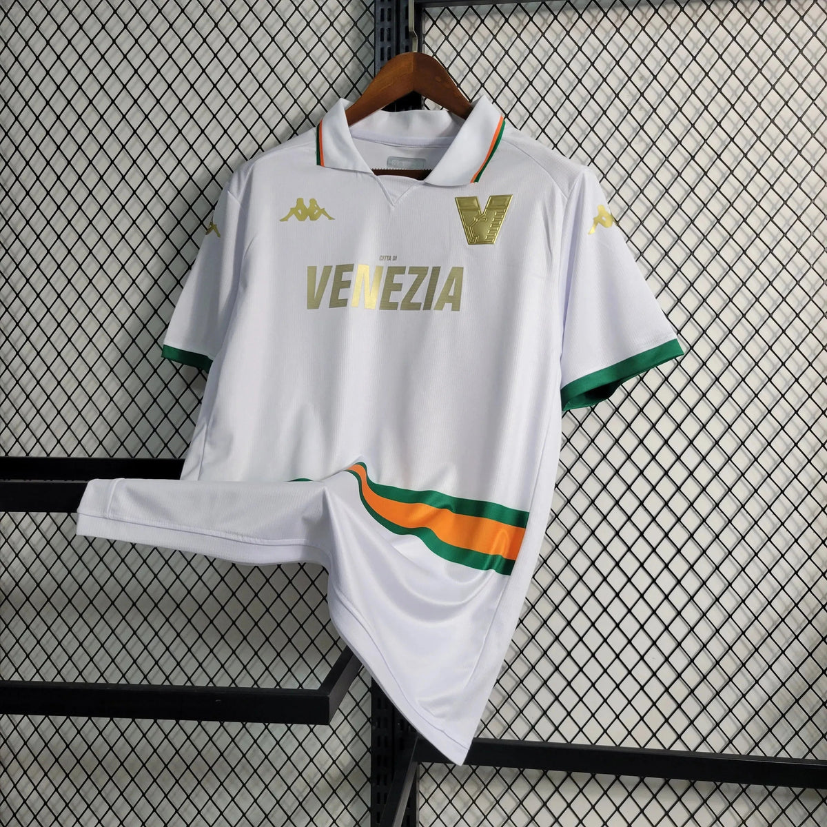 "Camisa Venezia Away 23/24 - Torcedor Masculina Branca - Netmantos"