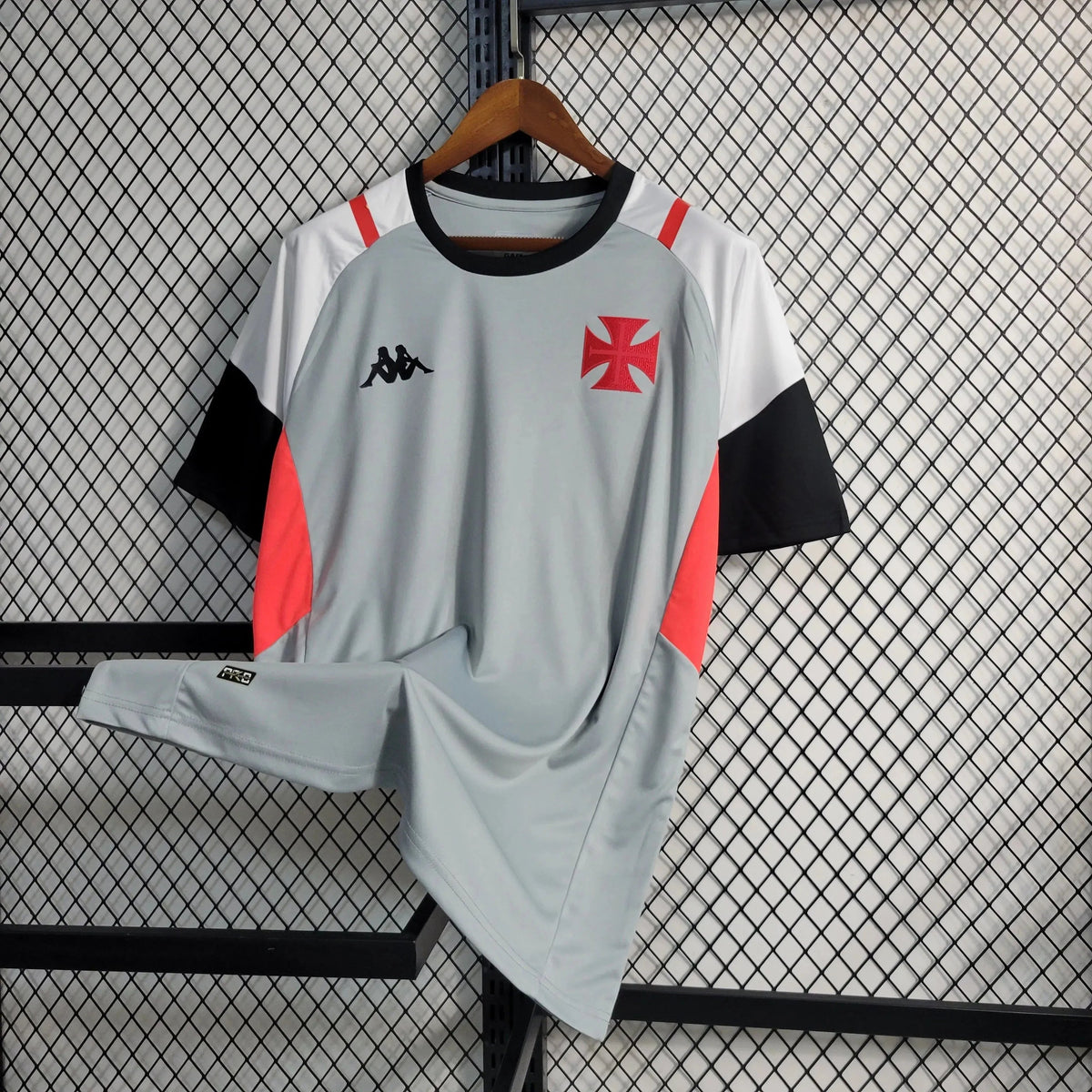 "Camisa Vasco Treino 23/24 - Torcedor Masculina Cinza - Netmantos"