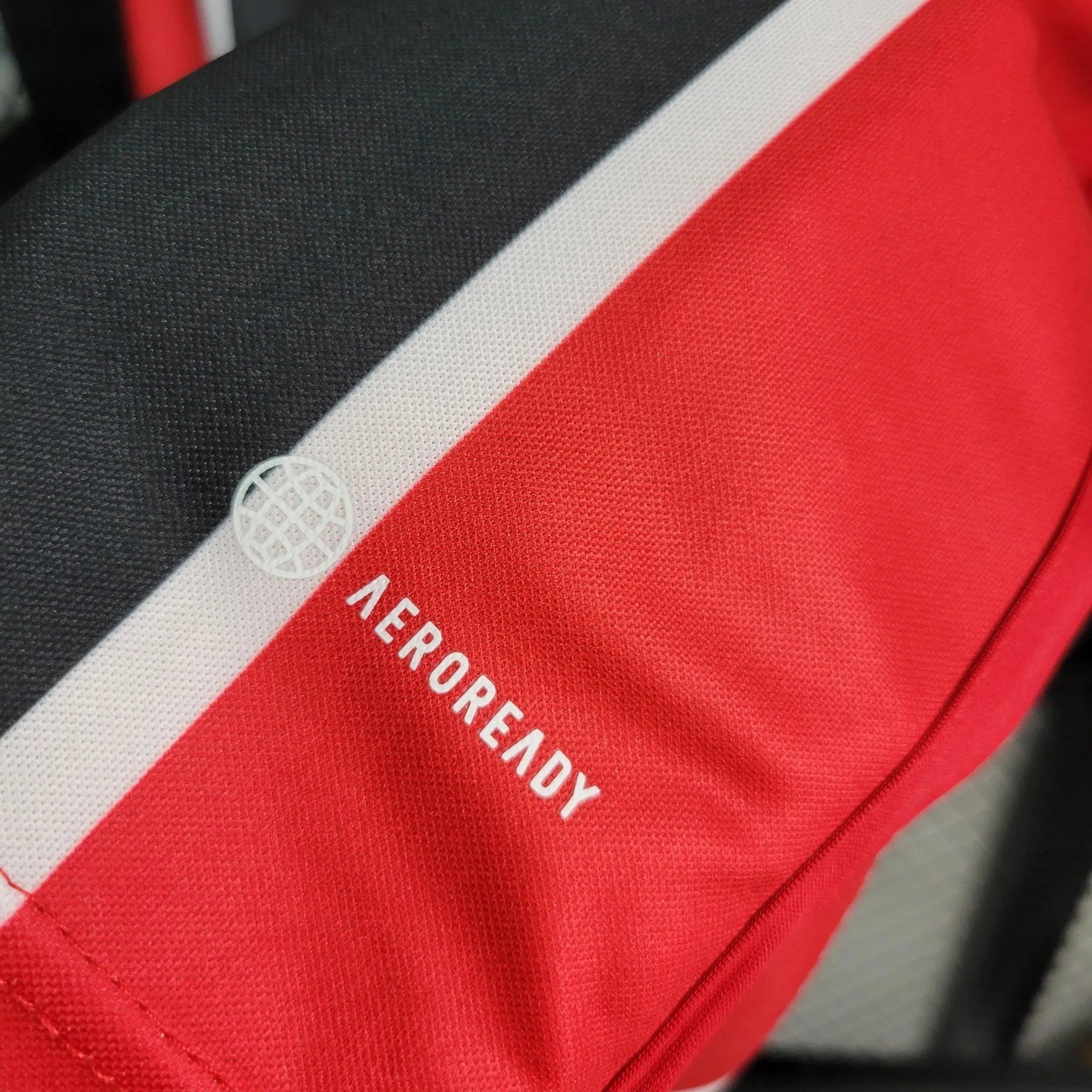 "Camisa São Paulo Away 23/24 - Torcedor Masculina Preto e Vermelho - Netmantos"