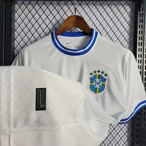 "Camisa Brasil Edição Comemorativa 22/23 - Torcedor Masculina Branca - Netmantos"