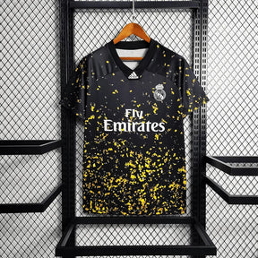 "Camisa Real Madrid Edição Especial 20/21 - Torcedor Masculina Preta e Amarela - Netmantos"