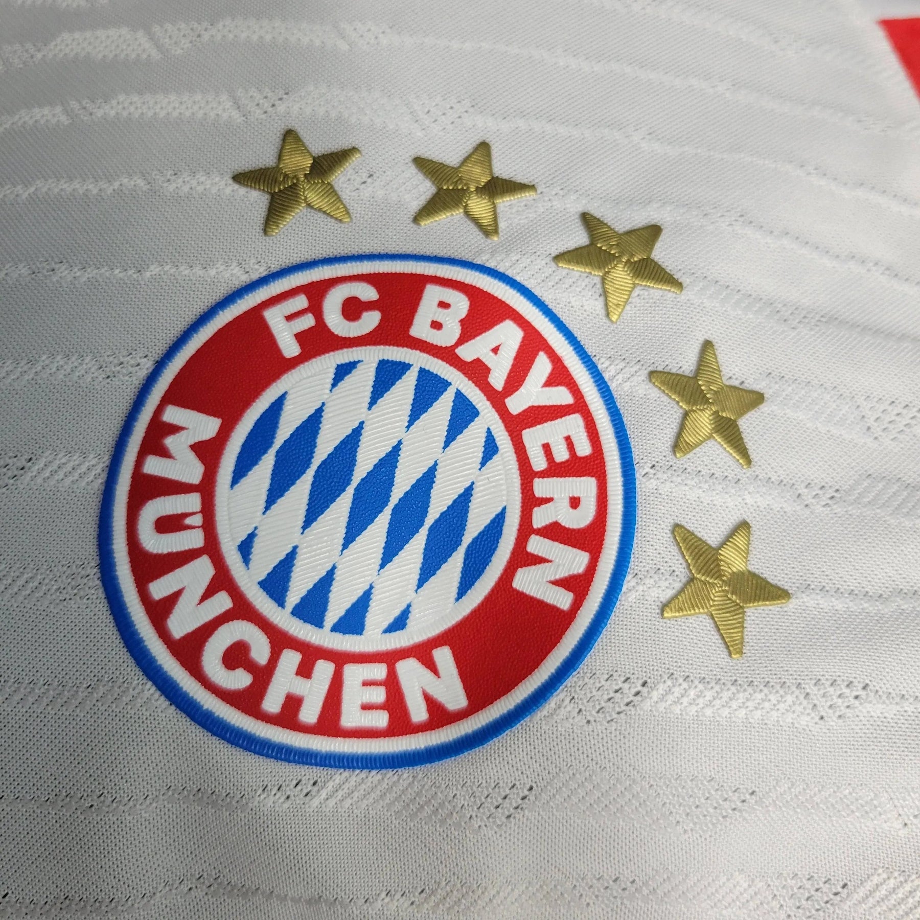 "Camisa Bayern Munchen 23/24 - Jogador Masculina Branca - Netmantos"