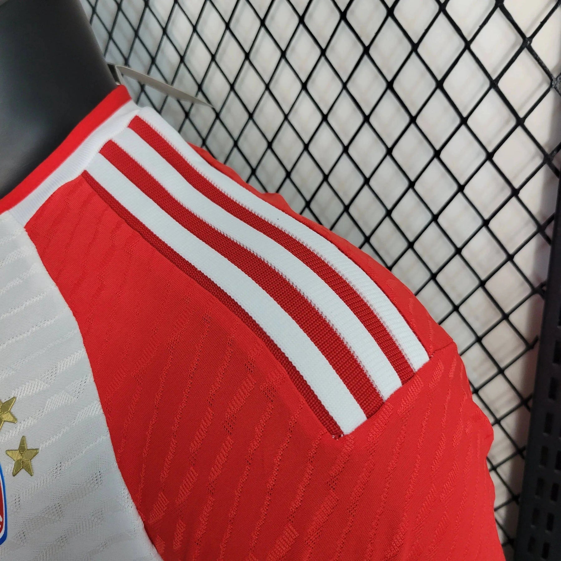 "Camisa Bayern Munchen 23/24 - Jogador Masculina Branca - Netmantos"