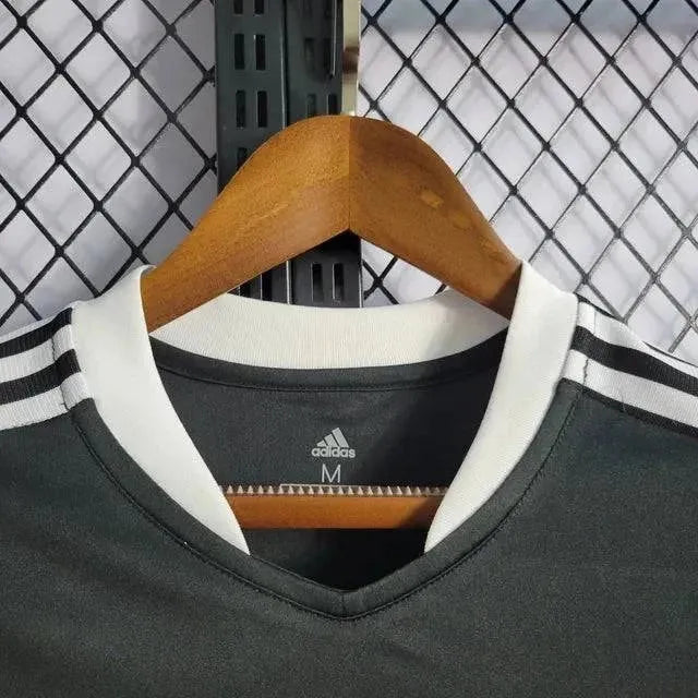 "Camisa Sport Club Internacional Black Excellence 21/22 - Torcedor Masculina - Netmantos"