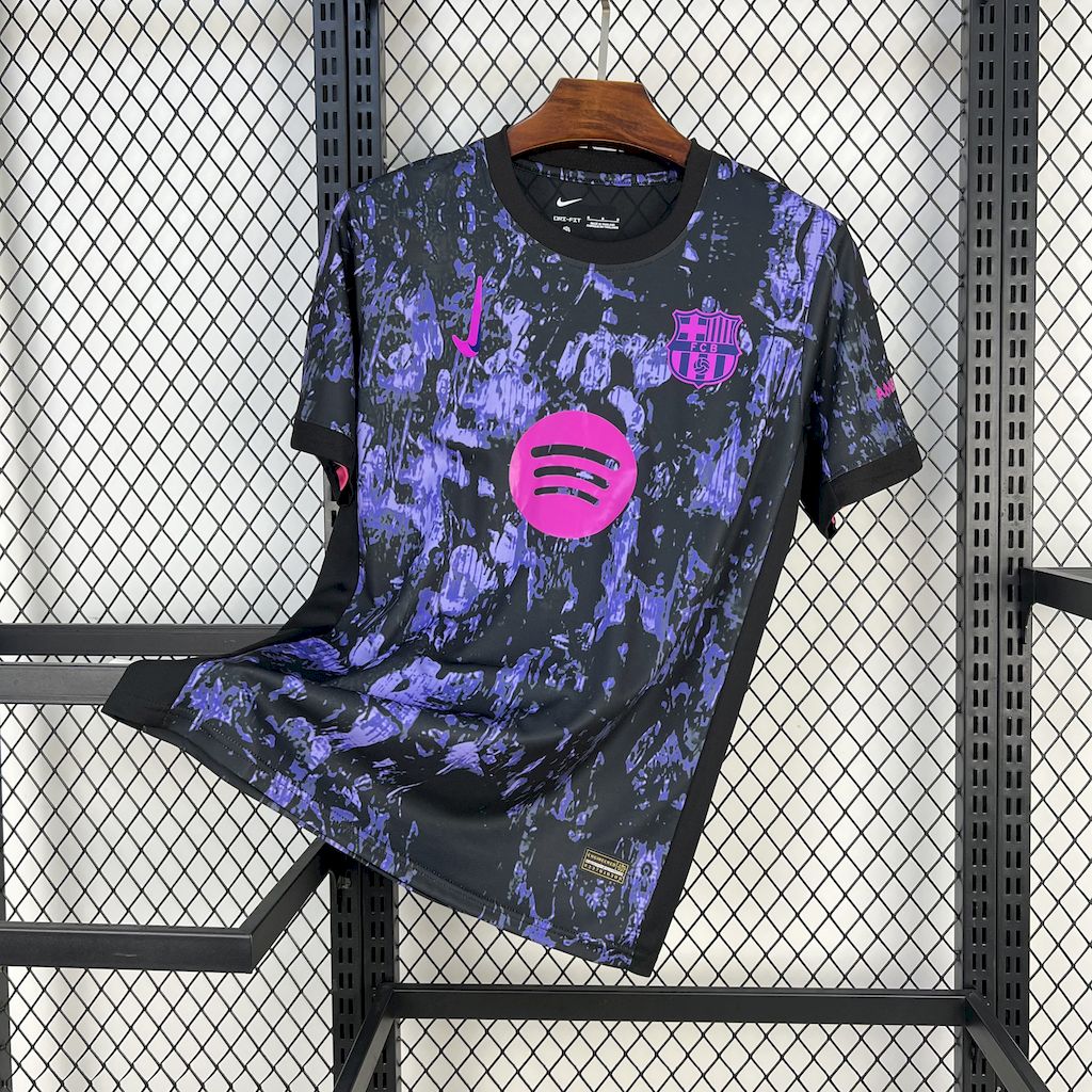 Camisa Barcelona Edição Especial 25/26 - Torcedor Masculina Preta e Roxa