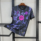 Camisa Barcelona Edição Especial 25/26 - Torcedor Masculina Preta e Roxa