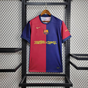 Camisa Barcelona TRAVIS SCOTT Home 24/25 - Torcedor Masculina