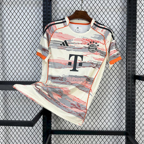 Camisa Bayern Munchen Away 25/26 - Torcedor Masculina Branca e Laranja