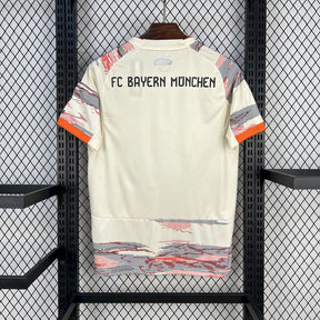 Camisa Bayern Munchen Away 25/26 - Torcedor Masculina Branca e Laranja