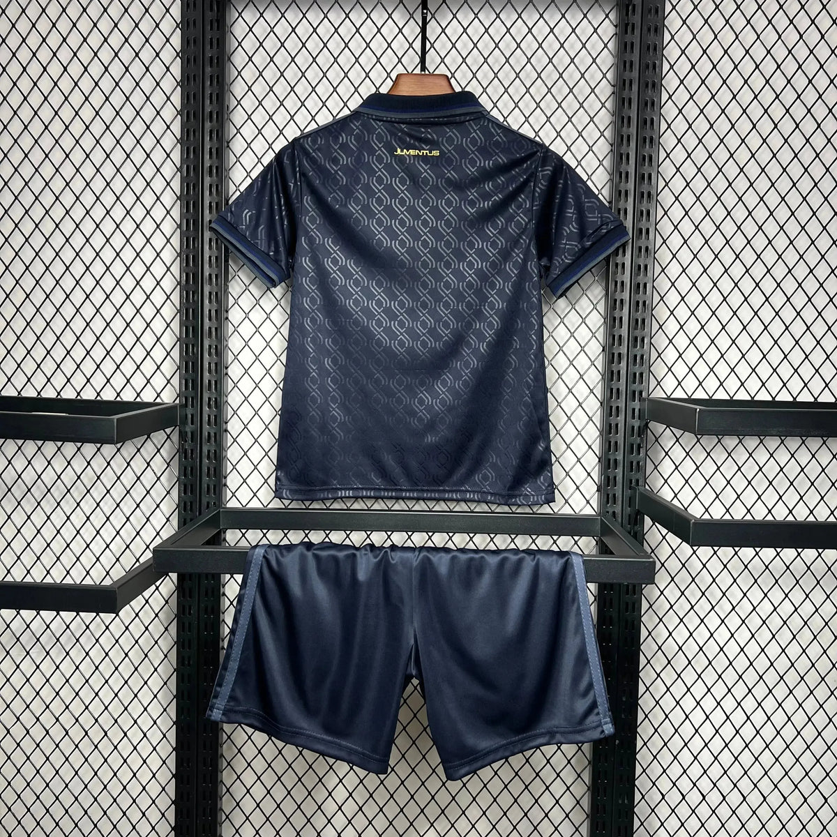 Camisa Juventus Third Away 24/25 - Torcedor Infantil Azul Escuro e Dourado - Netmantos